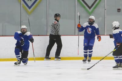 Junior Varsity against Plainview / Old Bethpage, November 1, 2023 — photo 25 of 45
