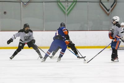 Varsity against Wantagh / Seaford / Plainedge, December 10, 2023 — photo 35 of 47