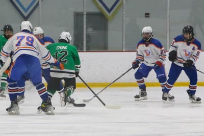 Varsity against Farmingdale, December 17, 2023 — photo 4 of 47