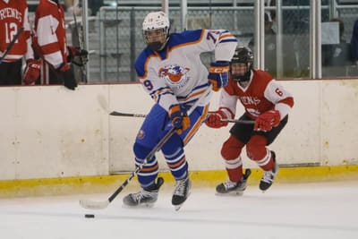 Varsity against Friends Academy, November 13, 2023 — photo 28 of 48