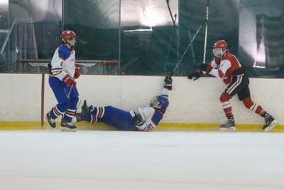 Varsity against Friends Academy, November 13, 2023 — photo 40 of 48