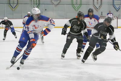 Varsity against Wantagh / Seaford / Plainedge, November 21, 2023 — photo 33 of 47