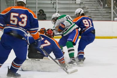 Varsity against Farmingdale, January 12, 2025 — photo 39 of 49