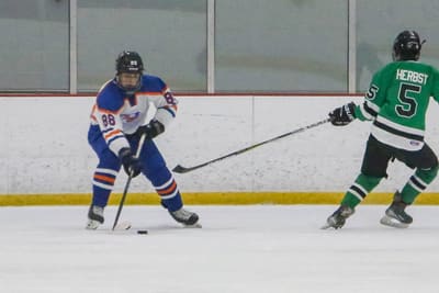 Varsity against Farmingdale, November 11, 2024 — photo 30 of 48