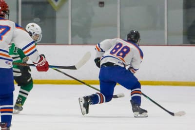 Varsity against Farmingdale, November 11, 2024 — photo 33 of 48
